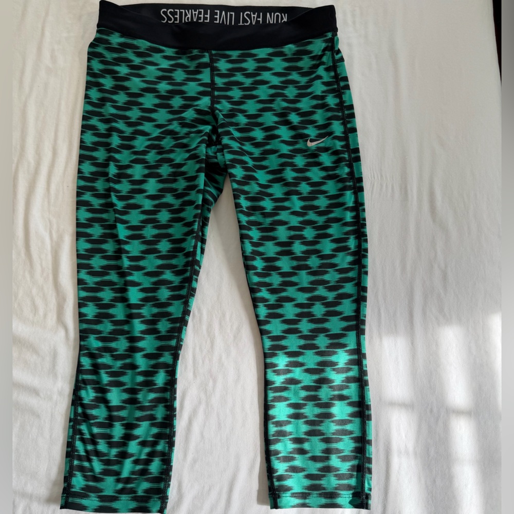 Nike Leggings Dri-Fit green black capri size L - Picture 13 of 13